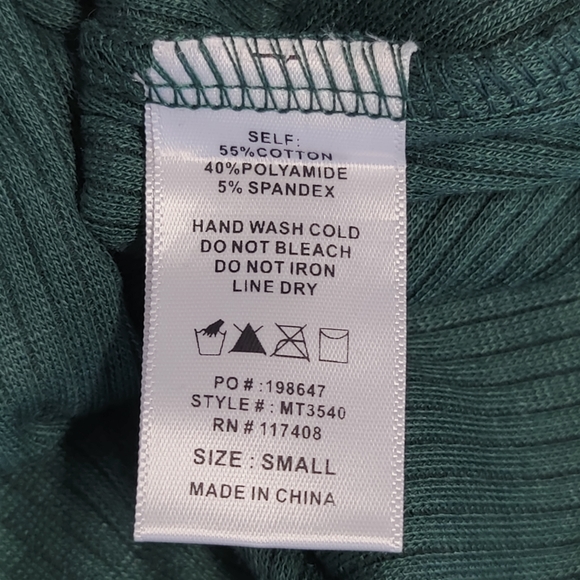 ✨SOLD✨Chocolate USA Women's Green Waist Lace Knit Long Sleeve Top Size Small - Picture 12 of 15